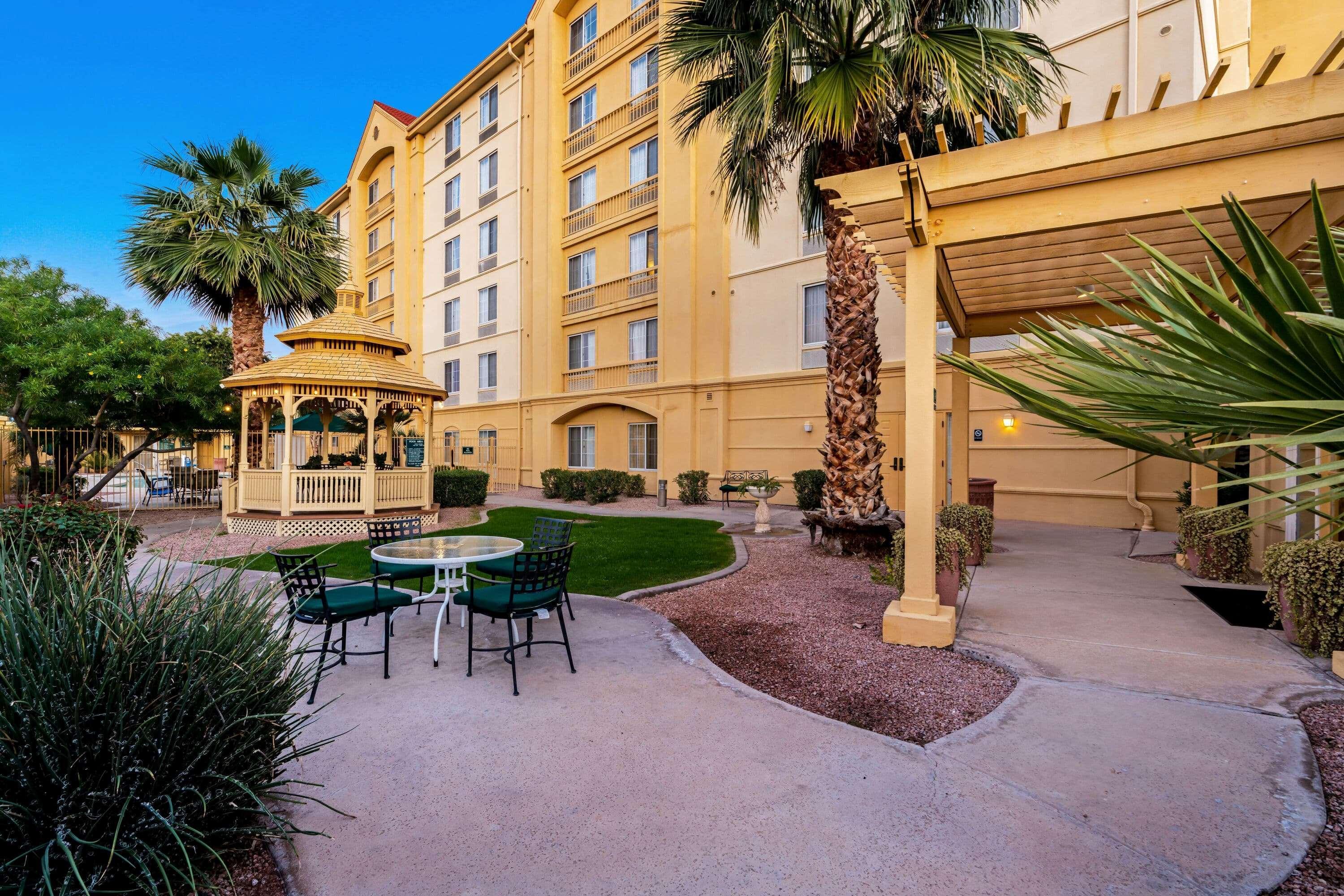 Готель La Quinta By Wyndham Mesa Superstition Springs Екстер'єр фото